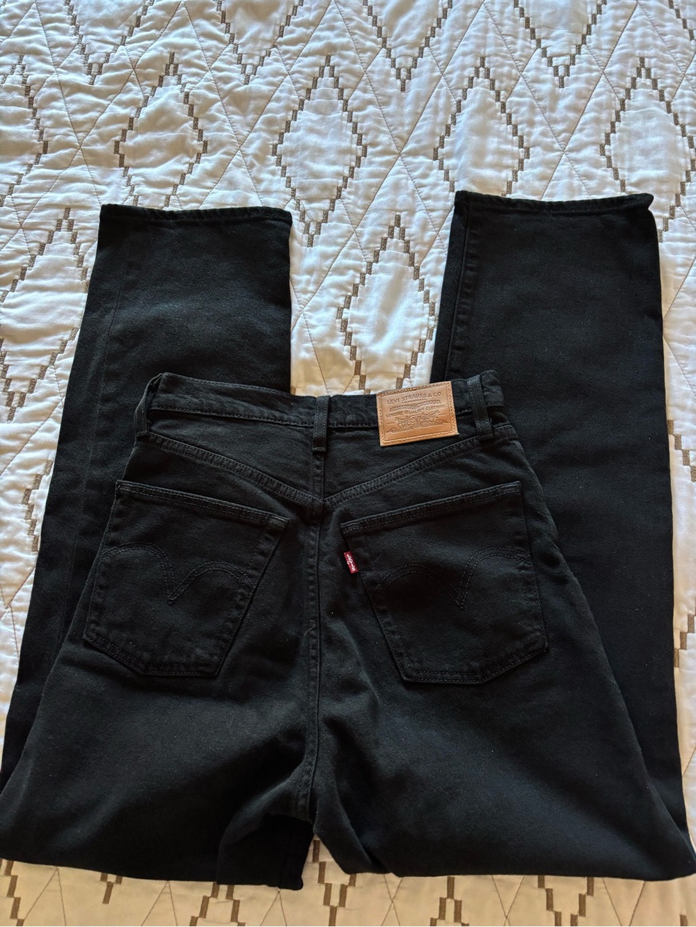 Ribcage Straight Ankle High-Rise Black Women's Levi Jeans - Picture 3 of 9